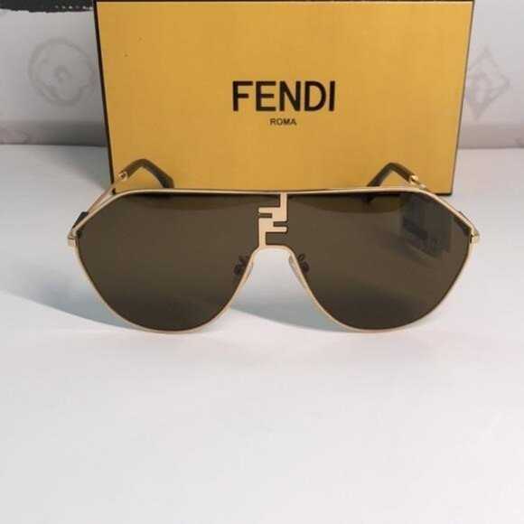 NEW Fendi FE40080U 30E Aviator Sunglasses – Gold / Brown 65mm – 100% Authentic - Picture 7 of 11